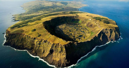 (+12 años) Tangata Manu - Half Day (Orongo, Rano Kau y Vinapú)