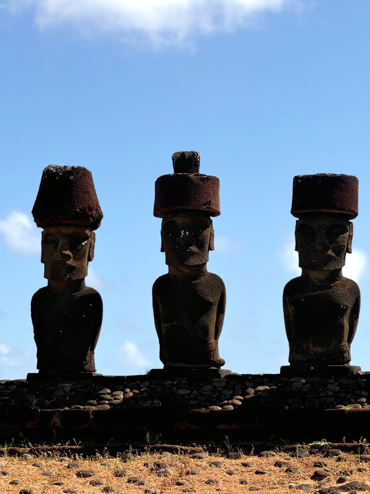 (+12 años) La Ruta del Moai - Full Day (Vaihū, Akahanga, Rano Raraku, Ahu Tongariki, Te Pito Kura, Anakena)