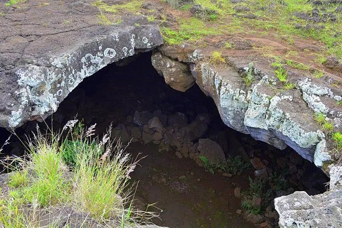 (-12 años) La Ruta de los Siete Exploradores - (Ana te Pahu, Ahu Akivi, ...)